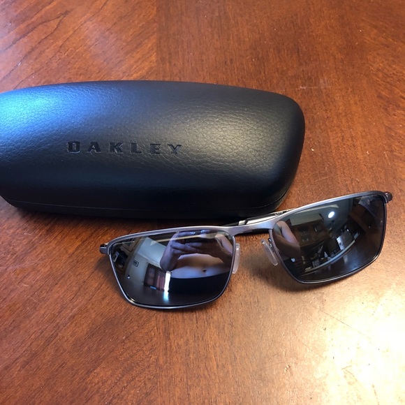 Oakley Other - Oakley Conductor 6 Sunglasses
